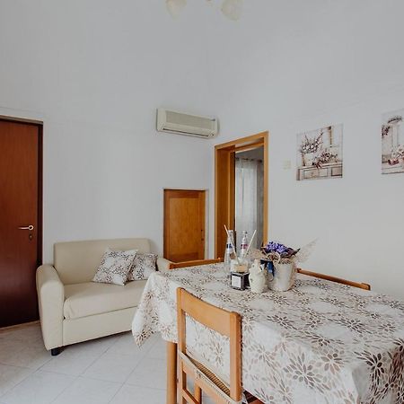 Casanna Apartment Монополи Екстериор снимка