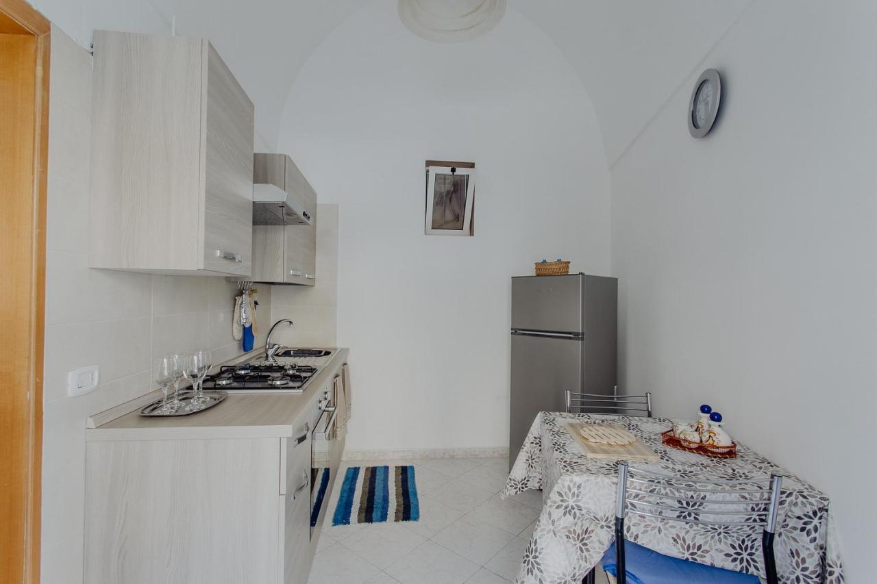 Casanna Apartment Монополи Екстериор снимка